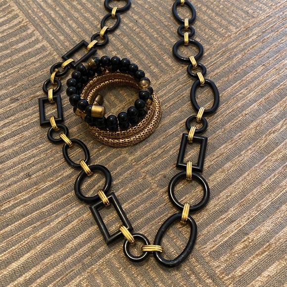 Jewelry - Picture 2 of 3